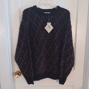 Men's Crewneck Sweater - Black and Burgundy Size Large NWT